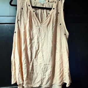 Knox Rose Cream Sleeveless Tunic Blouse